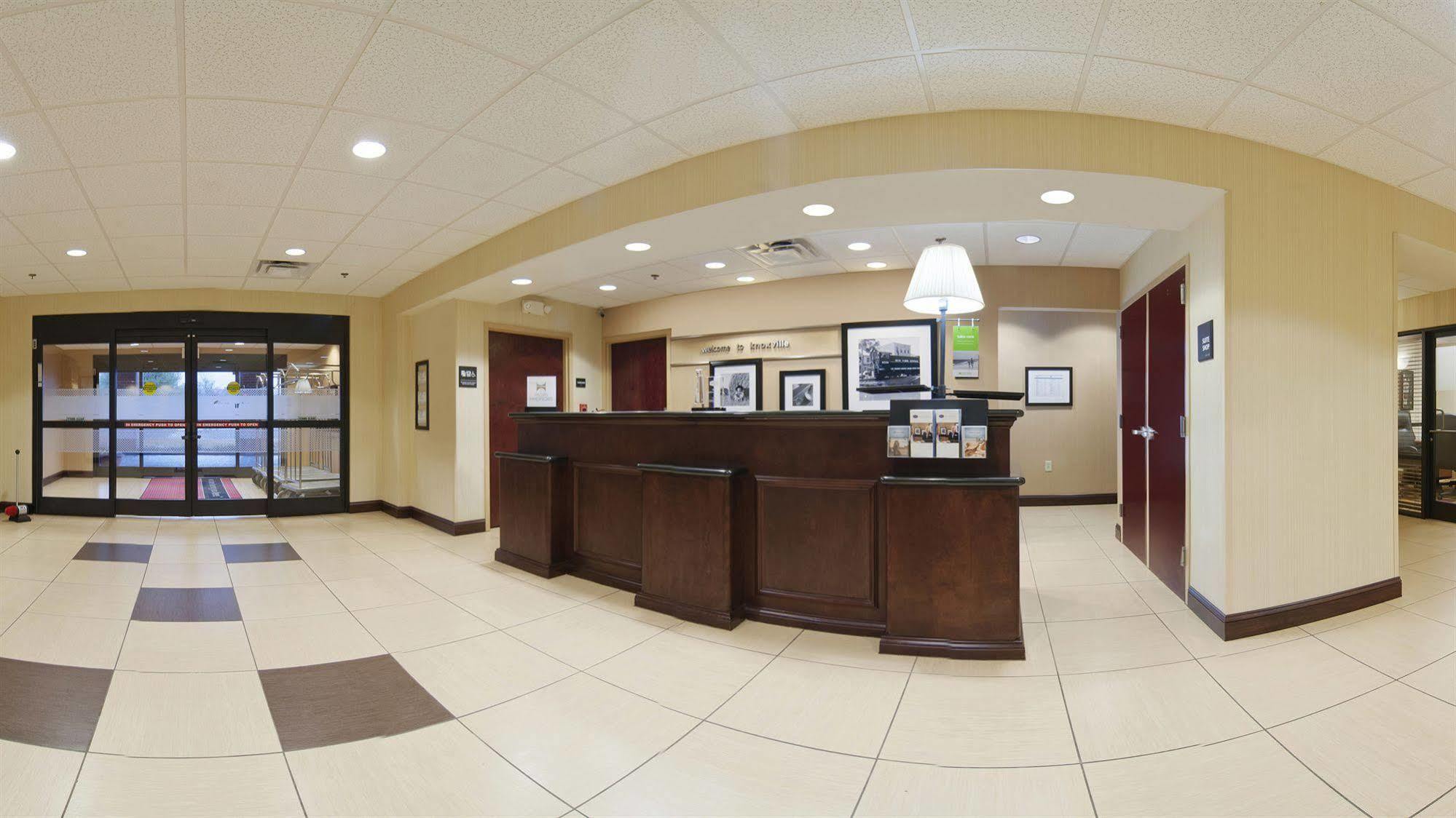 Hampton Inn & Suites-Knoxville/North I-75 Kültér fotó
